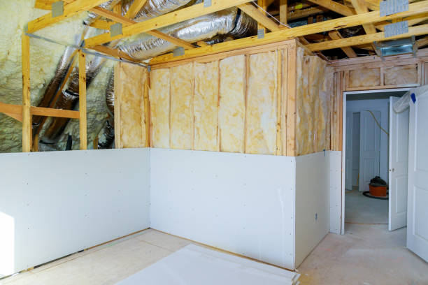 Best Geographic-Specific Insulation Services in Greendale, WI